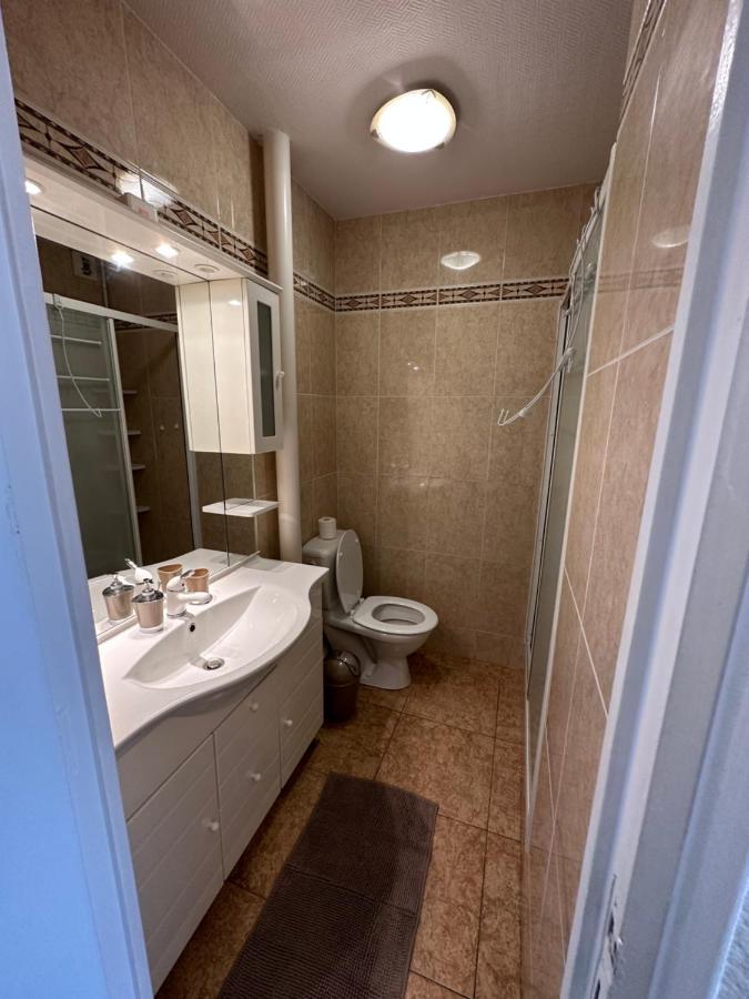 Vue Sur Le Port Apartment Agde Exterior foto